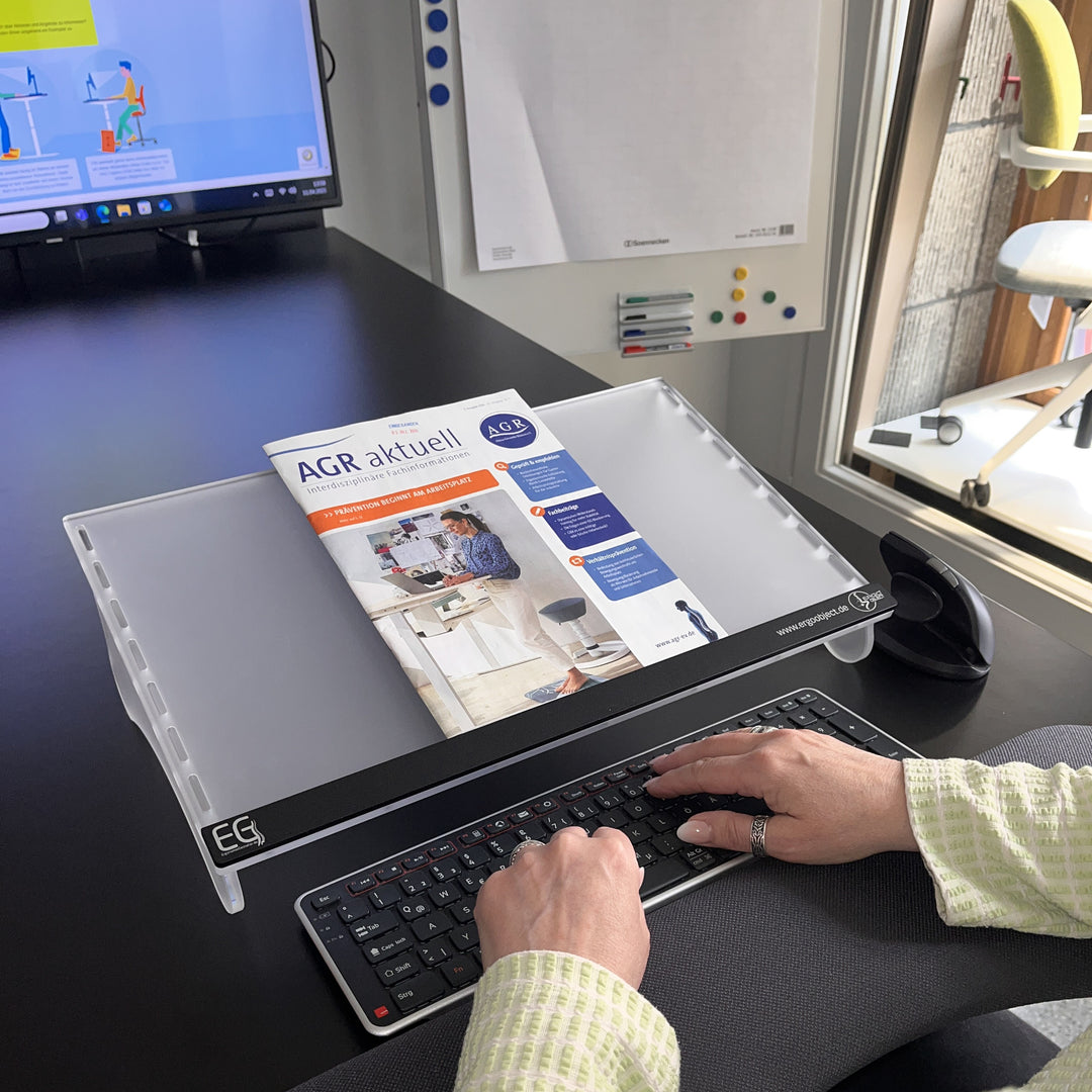 Space Dokumentenhalter