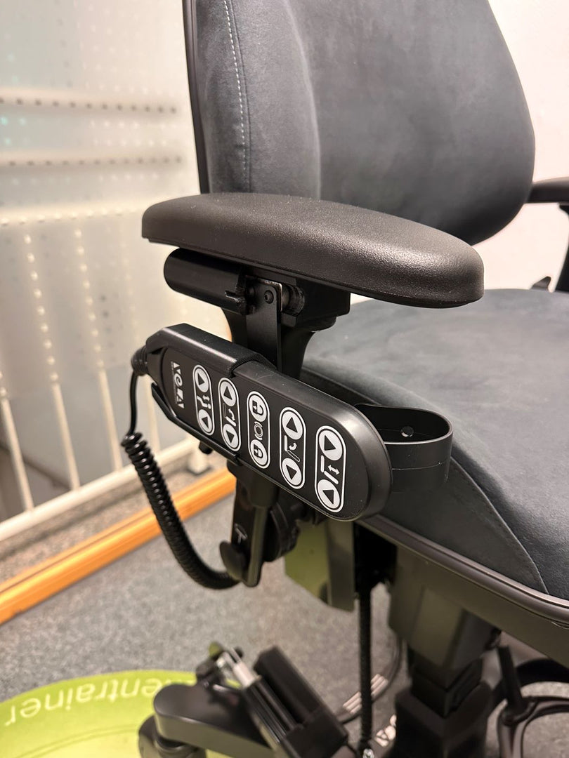 Vela Tango 700/700E Trippelstuhl Konfigurator