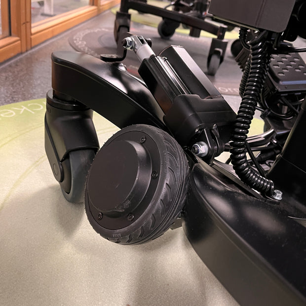 VELA Tango 700E Gesundheitsstuhl mit Motor - Sonderangebot aus Rückkauf