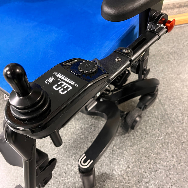 VELA Tango 700E Gesundheitsstuhl mit Motor - Sonderangebot aus Rückkauf