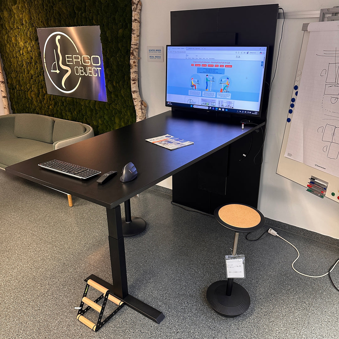 ABVERKAUF aus Ausstellung Meeting  Motortisch Hausmarke, da nicht mehr lieferbar