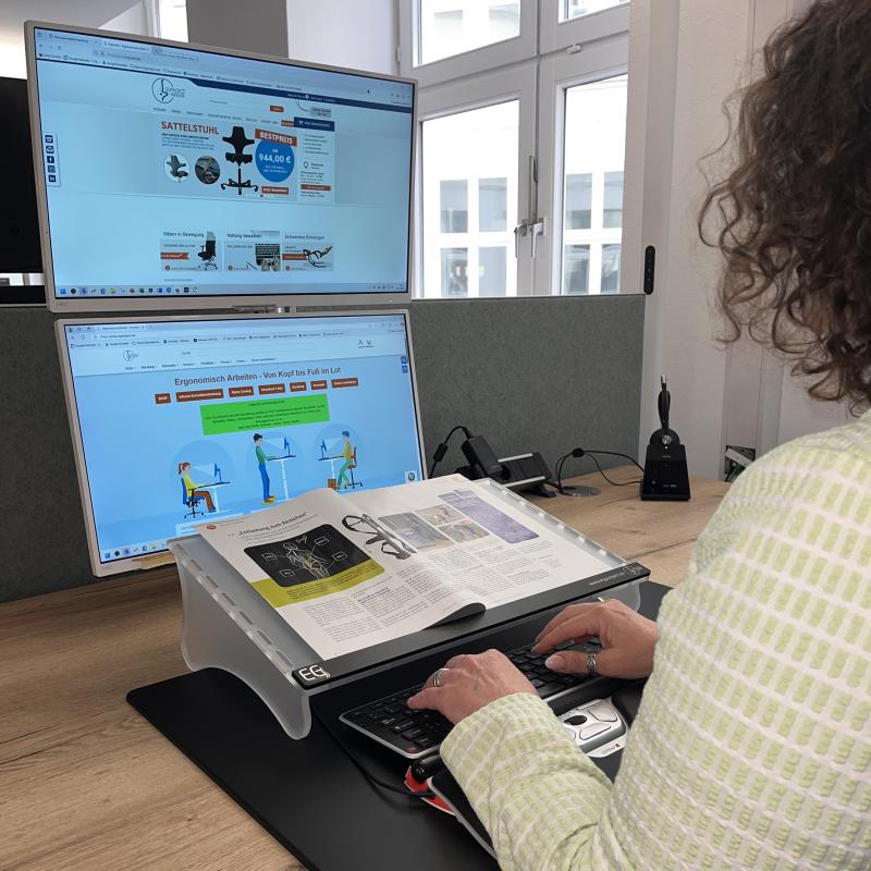 API-Test Space Dokumentenhalter 1