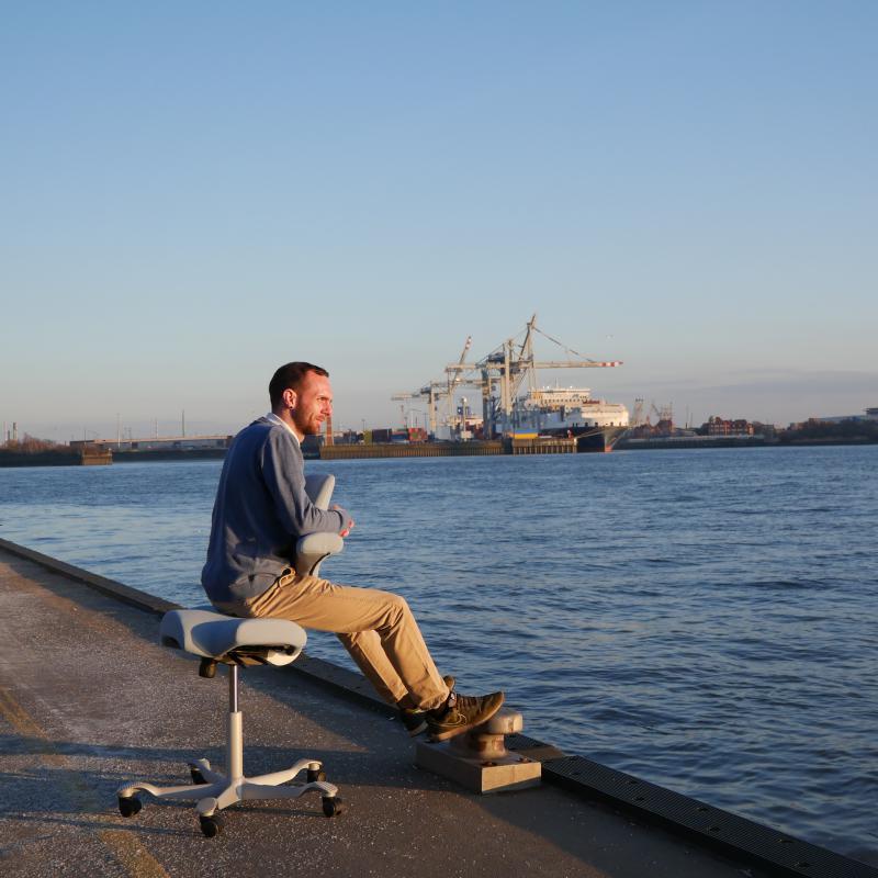 API-Test Sattelstuhl HAG Capisco 8106 (Bestseller)