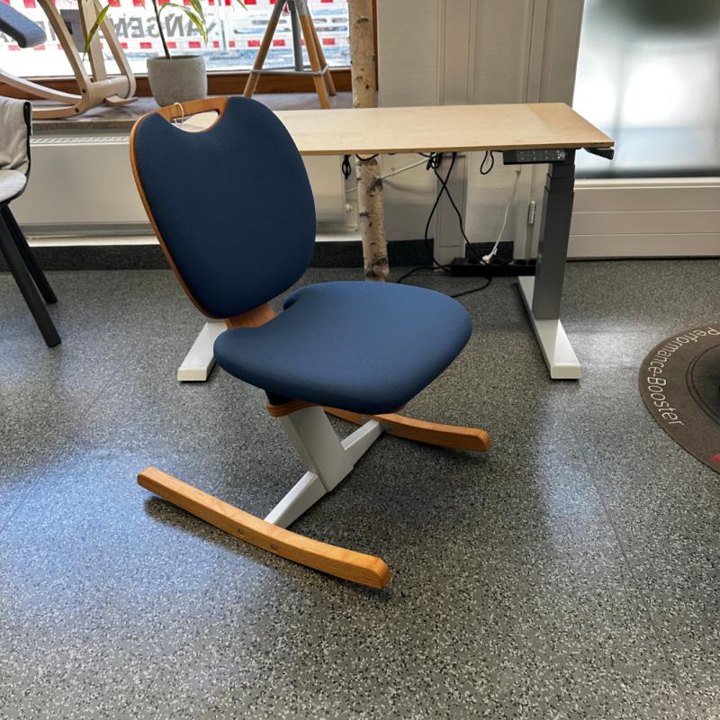 API-Test Moizi 6 - Kinderstuhl Vollpolster - Einzelstück