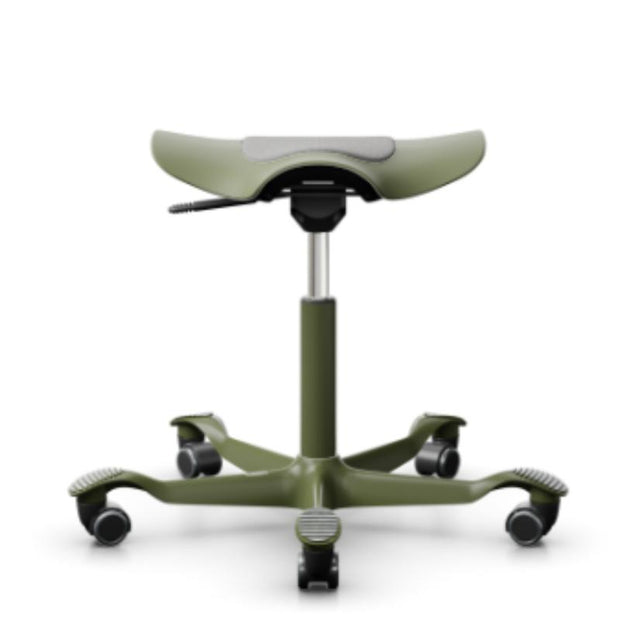 API-Test HAG Capisco Puls 8001 Sattelhocker