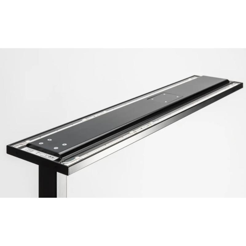 API-Test Design-LED-Stehleuchte Attenzia neo