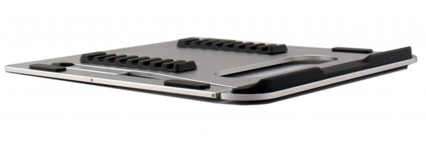 API-Test Ergo-Boost Laptopständer 1