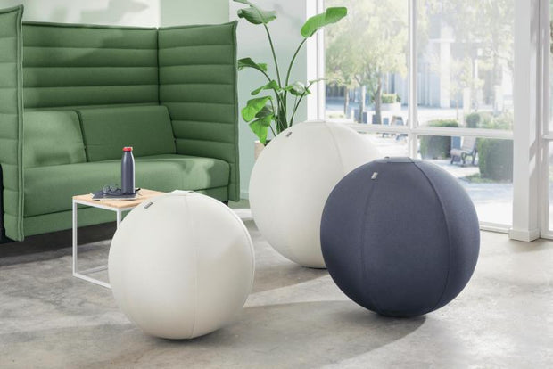 API-Test Active Sitzball mit Anti-Wegroll-Design
