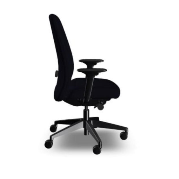 API-Test Drehstuhl mittelhoch mit Polster HEJis3