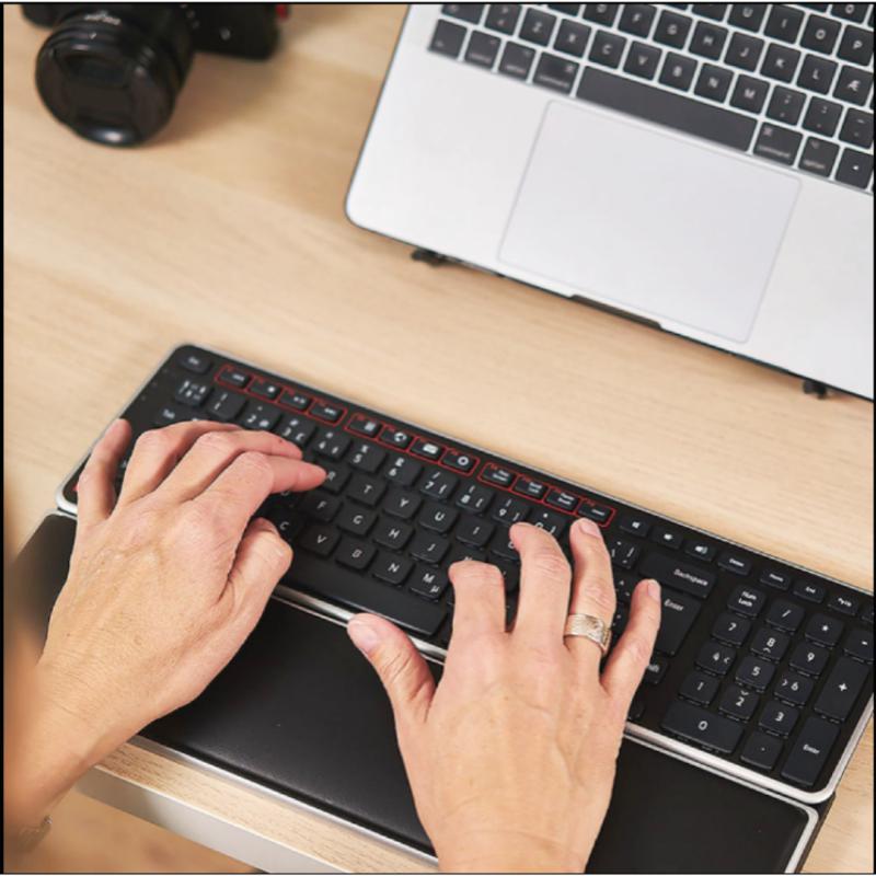 API-Test Contour Balance Tastatur DE