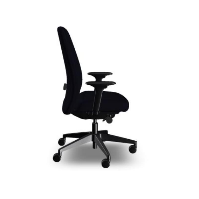 API-Test Drehstuhl mittelhoch mit Polster HEJis3