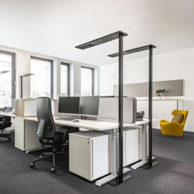 API-Test Design-LED-Stehleuchte Attenzia neo