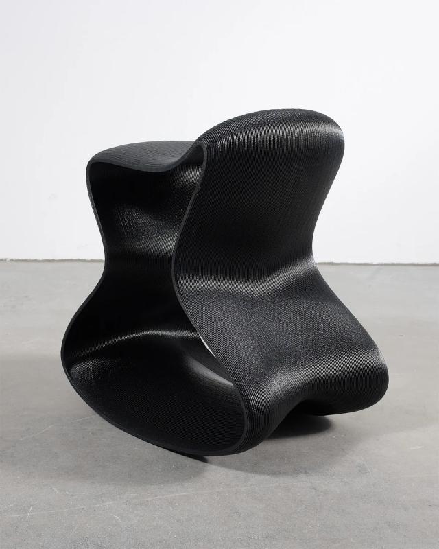 API-Test Flow Chair Hocker