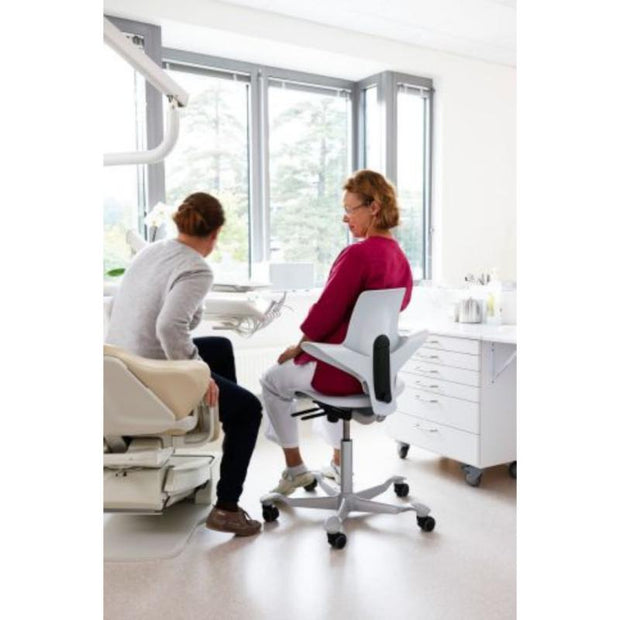 API-Test HAG Capisco Puls 8010 Sattelstuhl