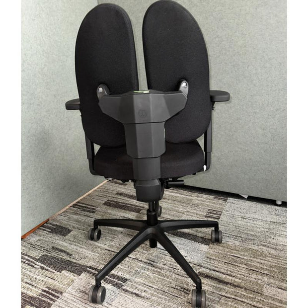 API-Test Wupperchair Bürostuhl Muvback - mit geteilter Rückenlehne