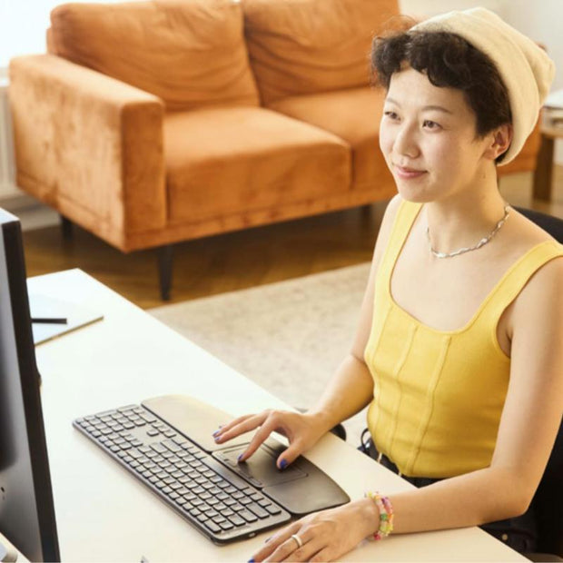 API-Test Kombi Angebot Contour - Balance Full-Size Tastatur DE + Touchpad-Maus