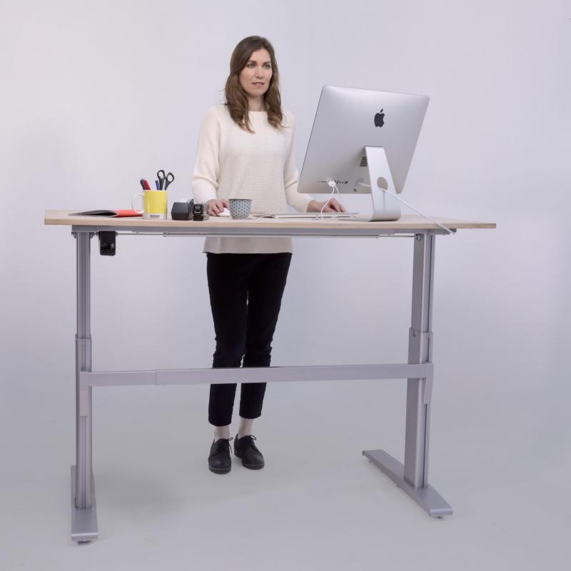 API-Test Actiforce Tromse Aluforce Motor-Tischgestelle mit Querstrebe / Eigenmarke 1