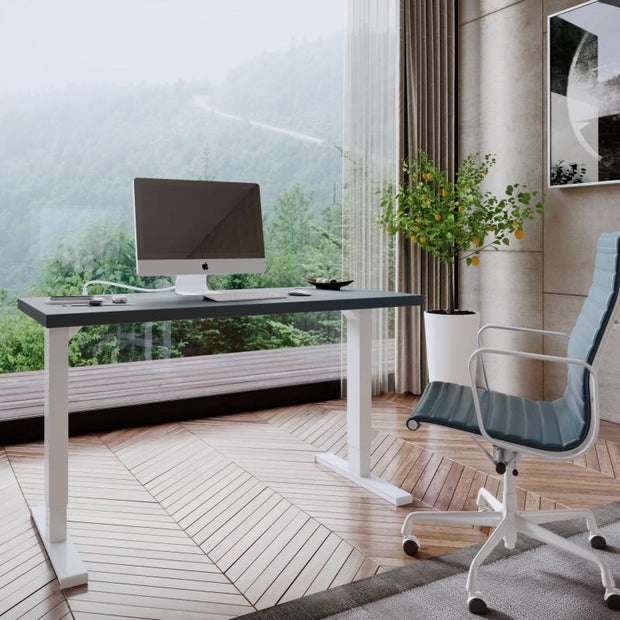 API-Test Actiforce Elements Solid Home Motortisch 1