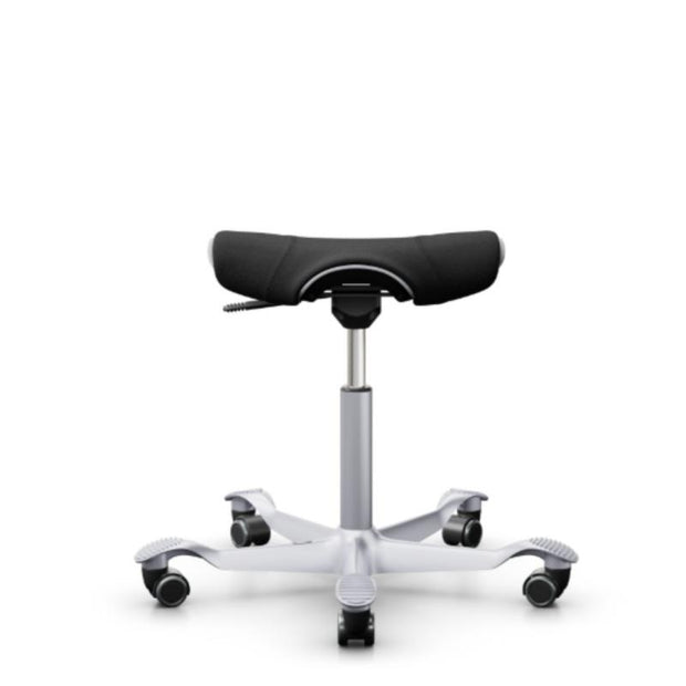 API-Test HAG Capisco Puls 8002 Sattelhocker