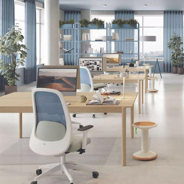 API-Test Drehstuhl mittelhoch mit Netzrücken HEJis3