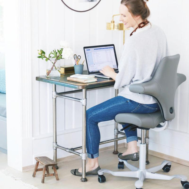 API-Test Sattelstuhl HAG Capisco 8106 (Bestseller)